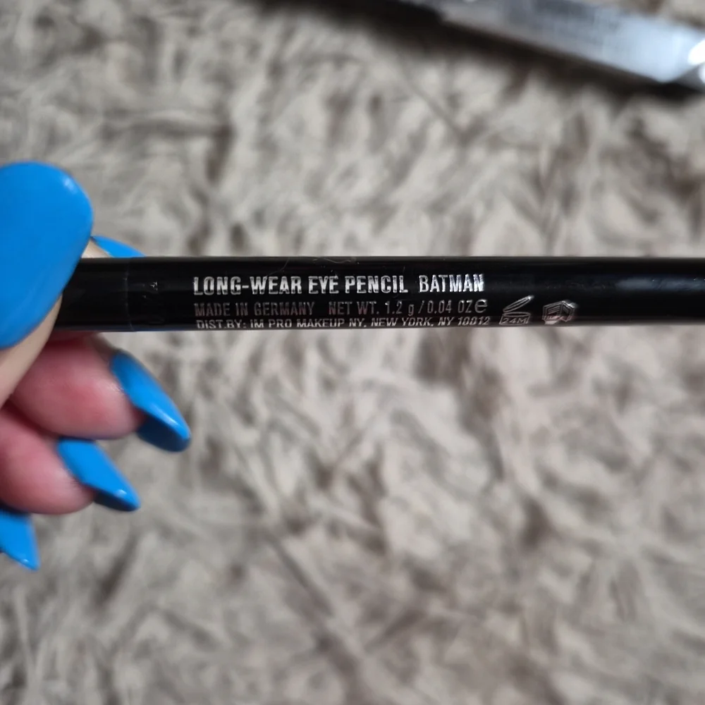 Il Makiage Eyeliner Batman 1160 Long Wear Eye Pencil New NIB Full Size Makeup ✨️